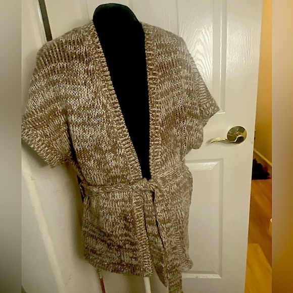Old Navy Belted Knitted Cardigan Sweater Small EUC - Picture 3 of 7